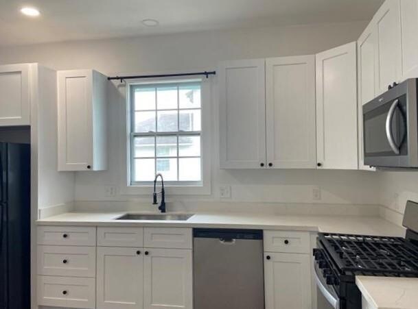 Building Photo - 431 S Genois St