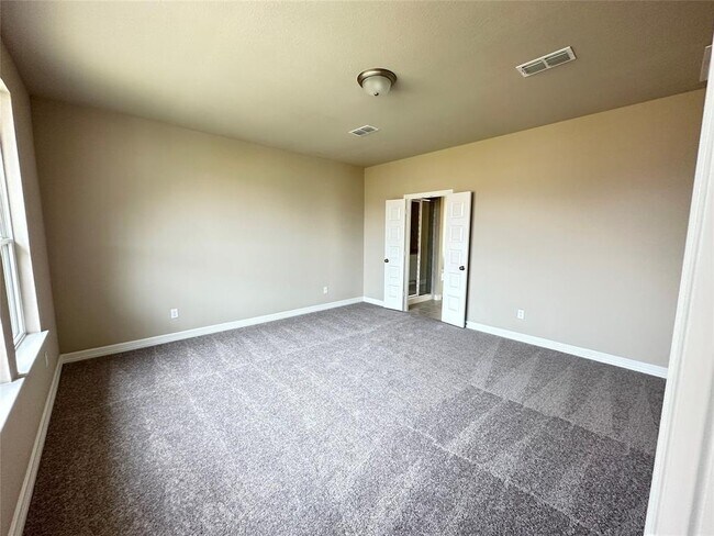 Building Photo - 7239 Grand Mason Dr