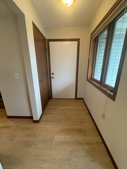 Front Door to Unit - 18 Stonehaven Dr