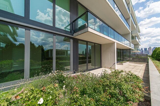 Building Photo - 1200 Ave at Port Imperial