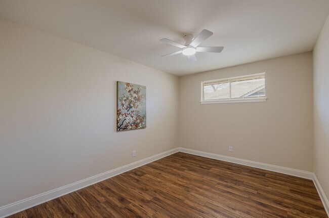 Building Photo - 2086 Harbert Ave