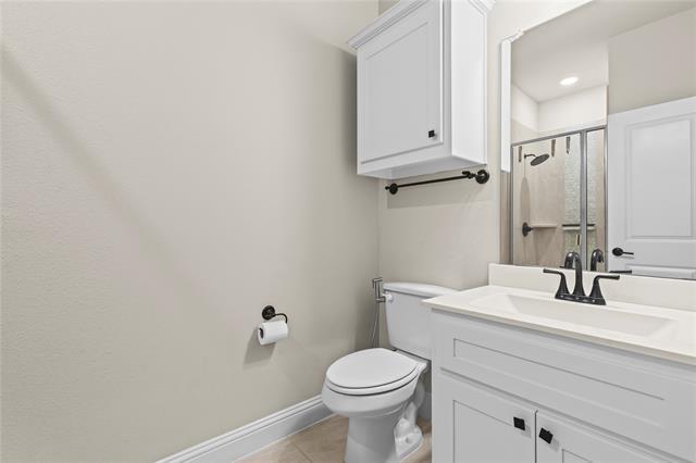 Building Photo - 14892 Hometown Dr