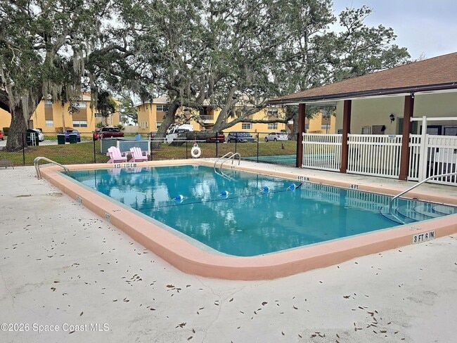 Building Photo - 3135 Shady Dell Ln