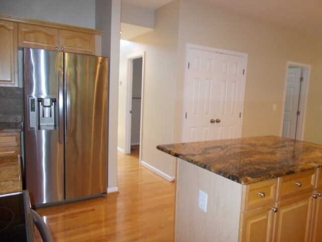 Building Photo - 3007 Linstead Dr