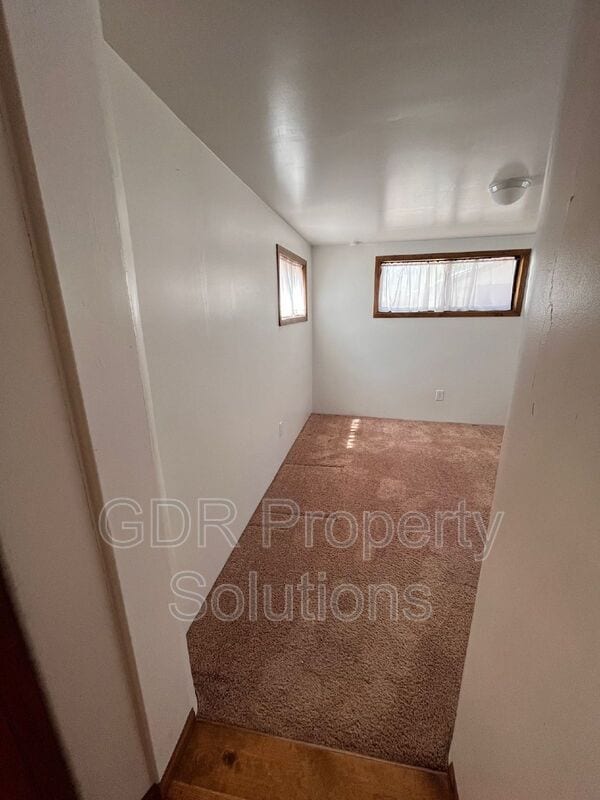 Building Photo - 305 Wilshire Dr SW