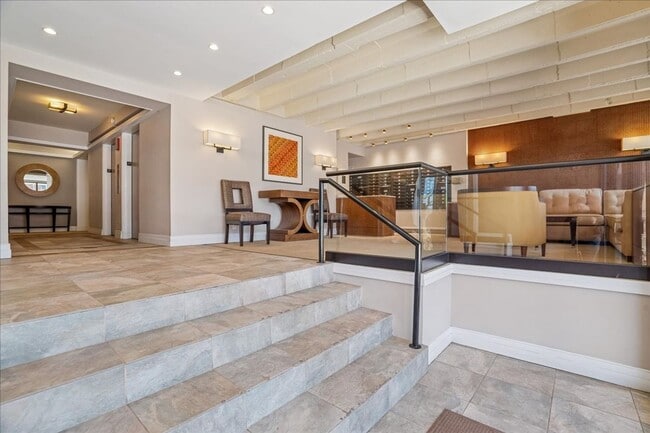 Building Photo - Large 1BR/1BA with Natural Light & Modern Finishes in Cleveland Park