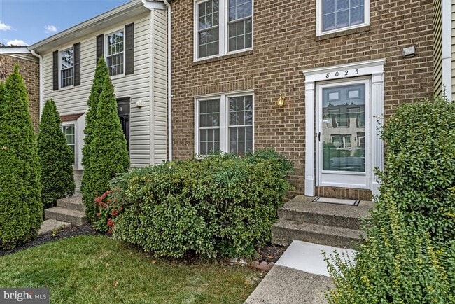 Building Photo - 8025 Tyson Oaks Cir