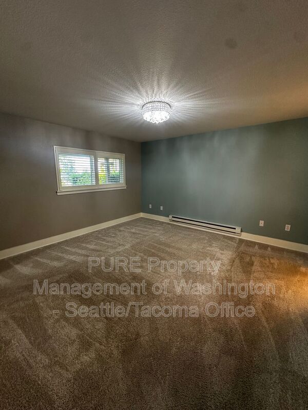 Building Photo - 3008 N Narrows Dr
