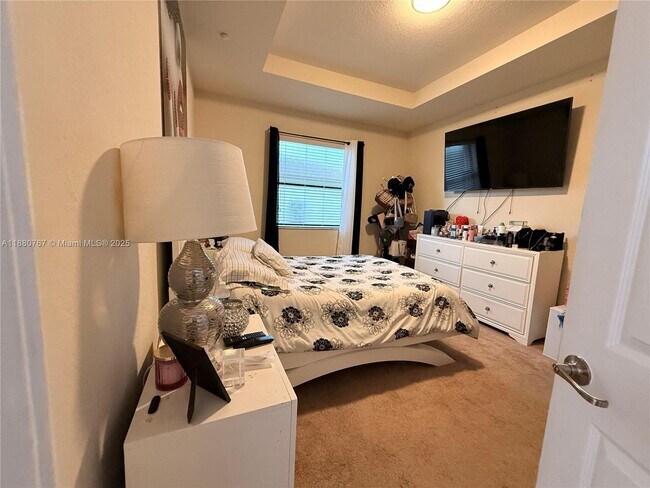 Building Photo - 23988 SW 114th Ct