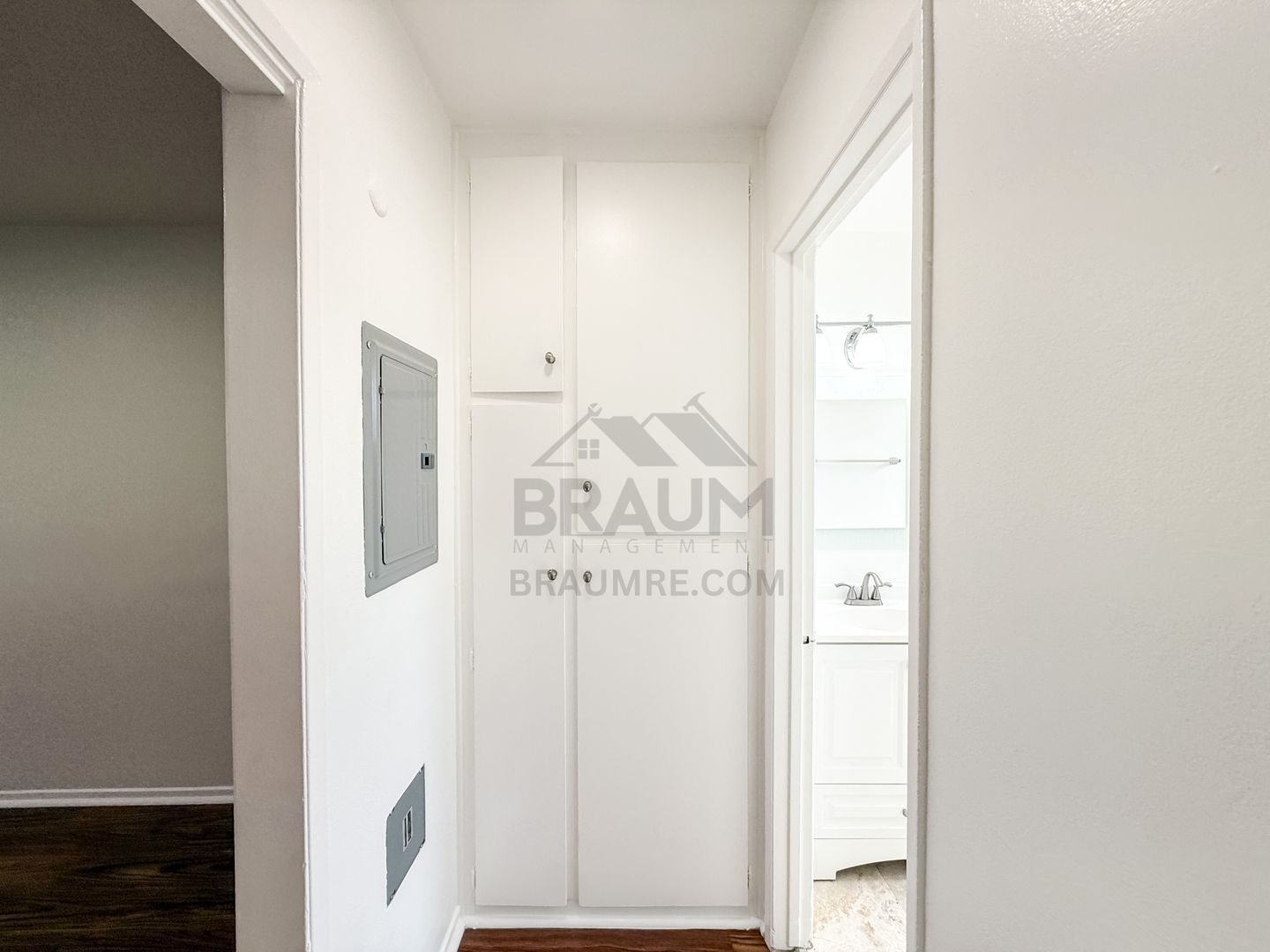 Building Photo - 5611 Fulcher Ave