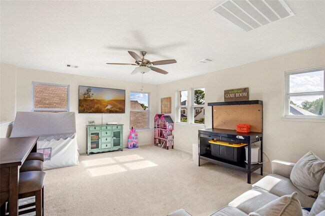 Building Photo - 20810 Oak Preserve Dr