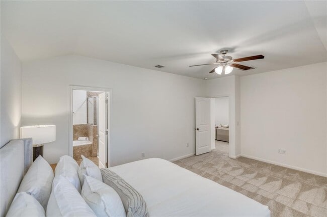 Building Photo - 5817 Loblolly Ln