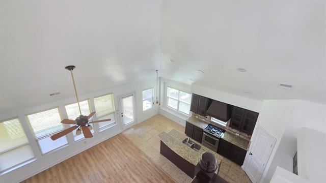 Building Photo - 11516 Round Leaf Dr