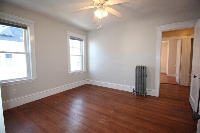 Building Photo - 63 Foster St