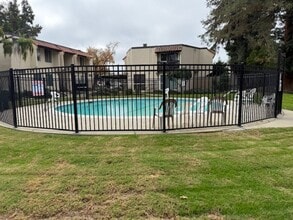 Building Photo - Stylish 2-Bedroom Condo in the Heart of Livermore – Move-In Ready!