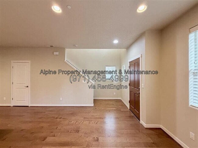 Building Photo - 29024 SW Costa Cir E