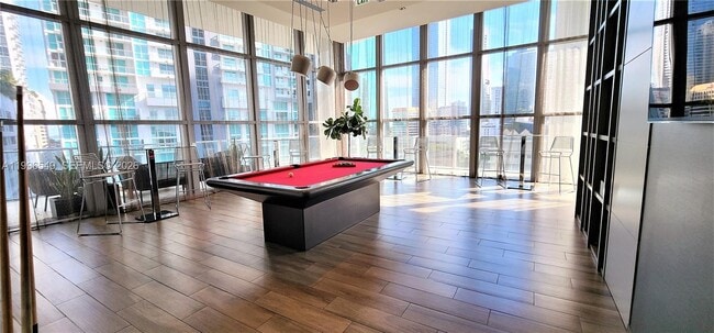 Building Photo - 1100 S Miami Ave