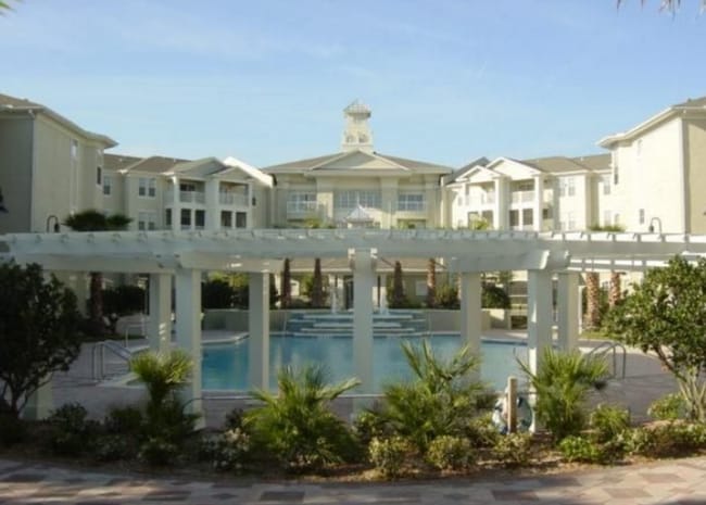 Primary Photo - Gardens of Bridgehampton Condo - 3 bed - 3...