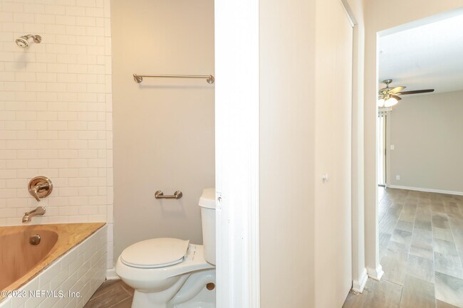 Building Photo - 6099 Blank Dr
