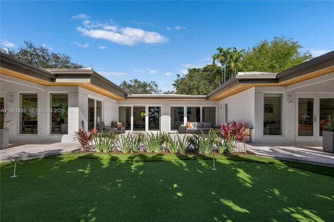 Building Photo - 4144 Pinta Ct