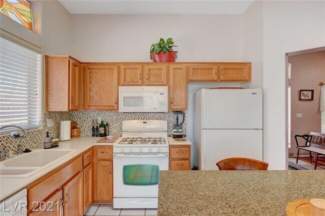 Building Photo - 10820 Clarion Ln