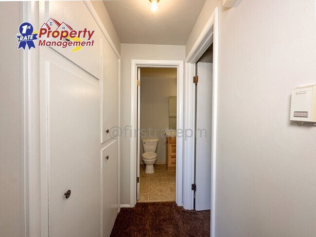 Building Photo - 5575 W. Franklin St.