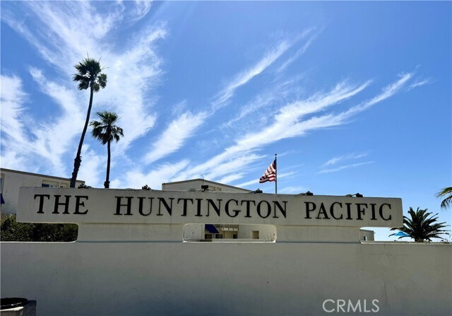 Building Photo - 711 Pacific Coast Hwy