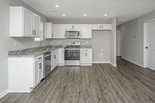 Building Photo - Celebrate Spring in Style:  Brand New Construction Home for Lease!
