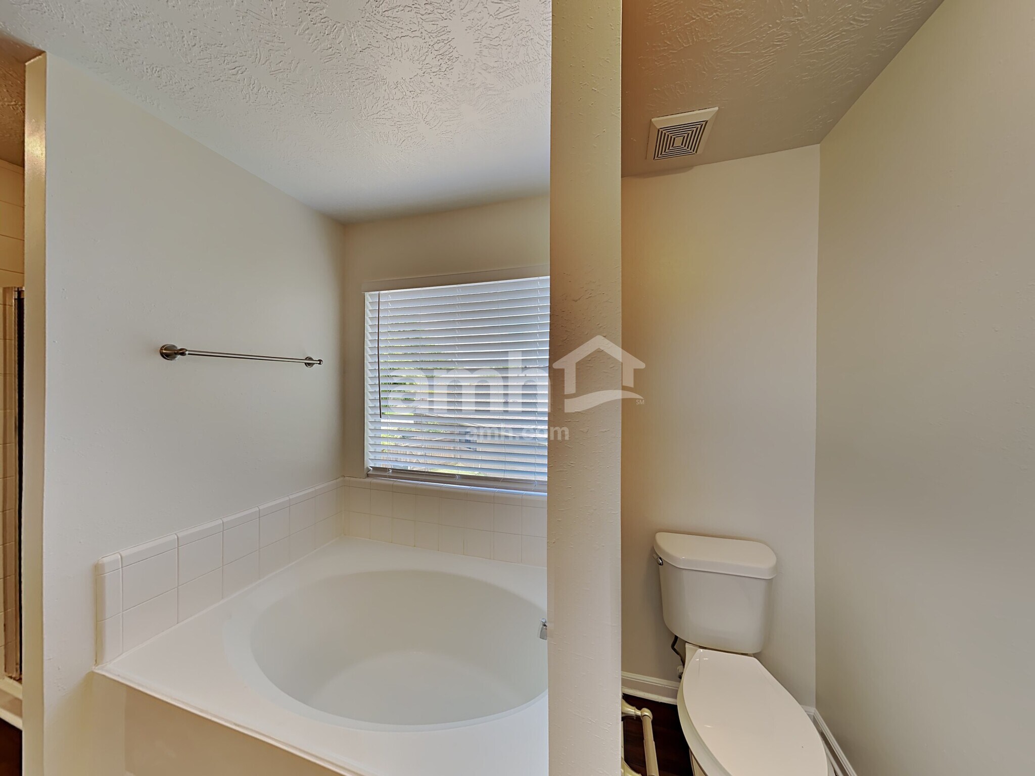 Building Photo - 26881 Monarch Manor Ln