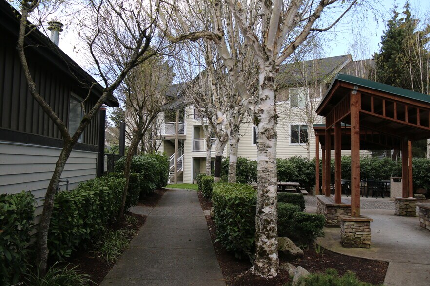 Building Photo - 12300 Harbour Pointe Blvd