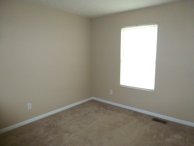 Building Photo - 1004 Wild Flower Ln