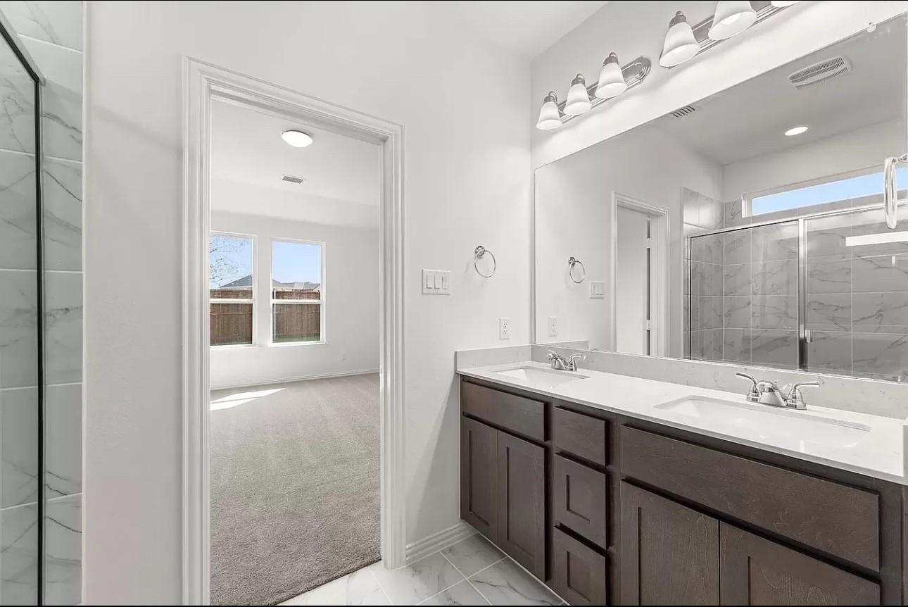 Building Photo - 3100 Leatherwood Ln