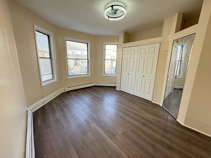 Building Photo - 244 Amherst St