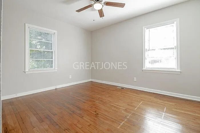 Building Photo - 1262 Briarwood Ave