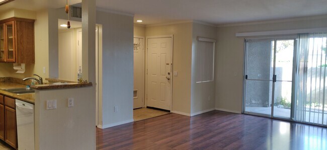 Building Photo - 200 E Alessandro Blvd