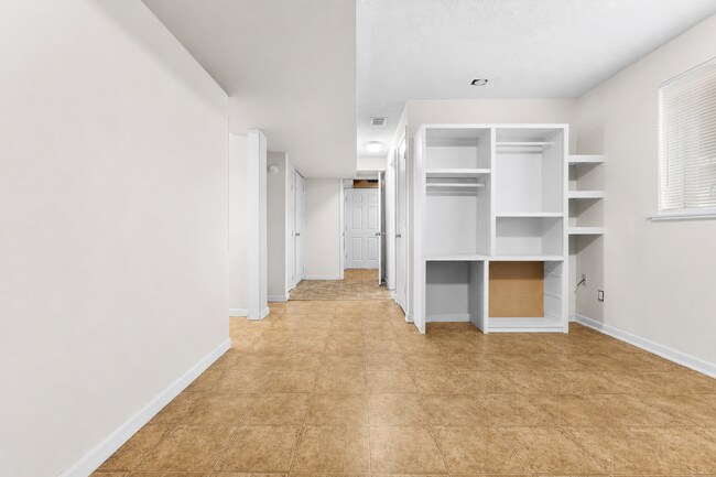 Building Photo - 3330 Tisdale Dr