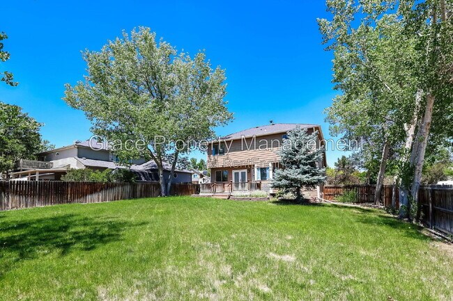 Building Photo - 1144 E 12th Ct