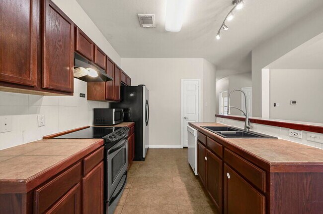 Building Photo - 22898 Sabine Dr