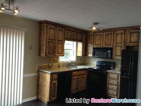 Building Photo - 1633 Oak Chase Ct