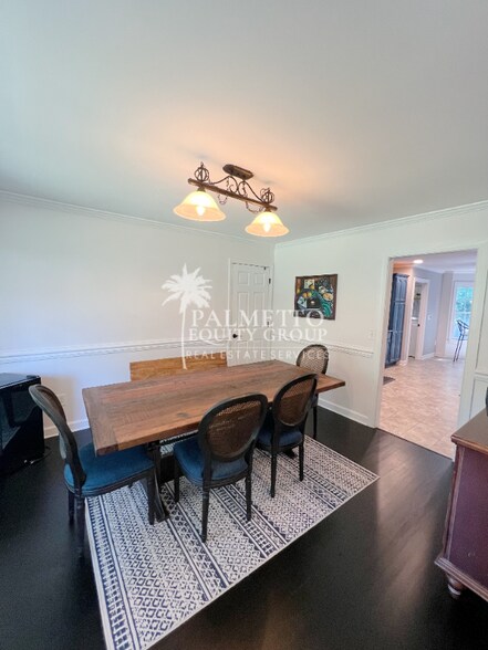 Building Photo - 2766 Briaroak Dr