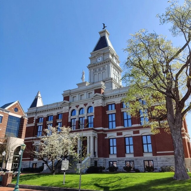 Building Photo - 1192 Black Oak Cir