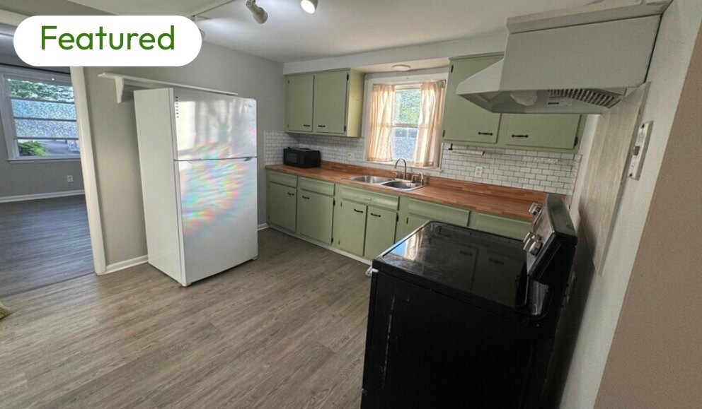 Building Photo - 72 Bannard Ave