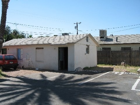 Alternate View IV - Casa Del Pueblo