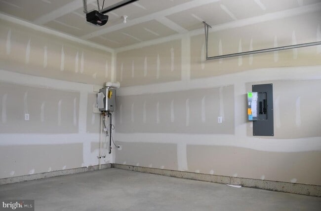 Building Photo - 34013 Golden Aspen Dr