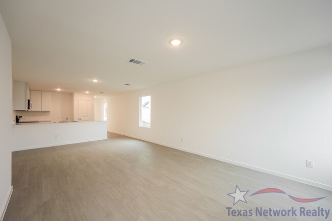 Building Photo - 8523 Logan Sapphire