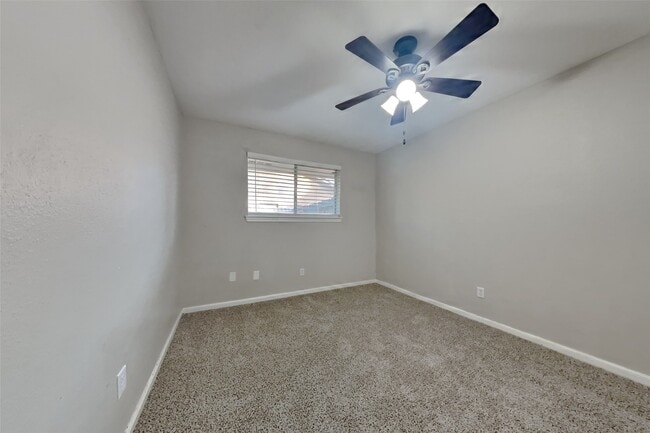 Building Photo - 2311 Whispering Wind Ln