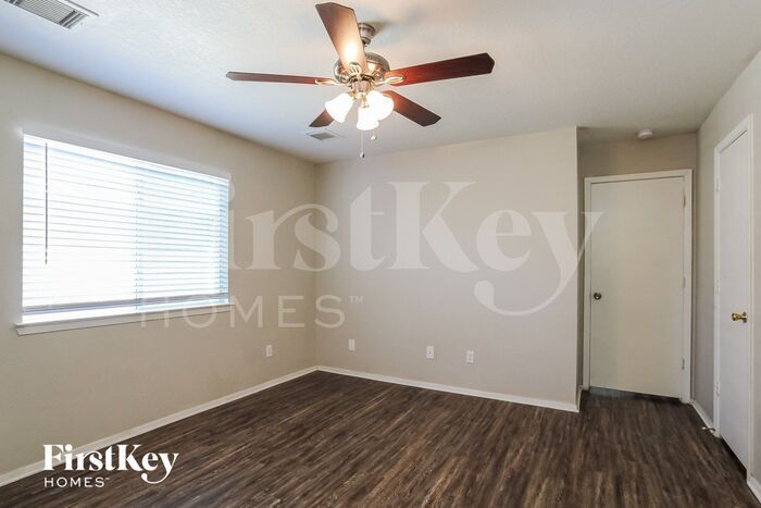 Building Photo - 20703 Patriot Park Ln