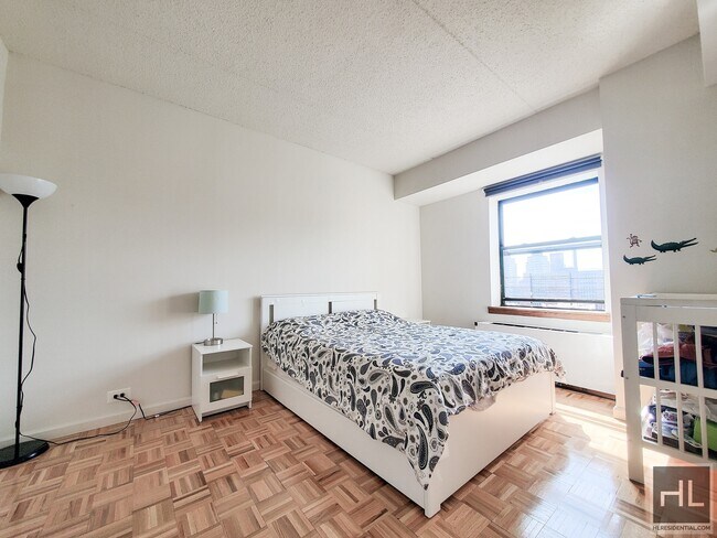 Building Photo - COLUMBUS AVENUE