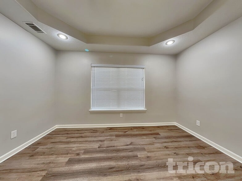 Building Photo - 1338 Wendell Ln