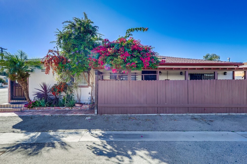 Building Photo - 4445 Marine Ave